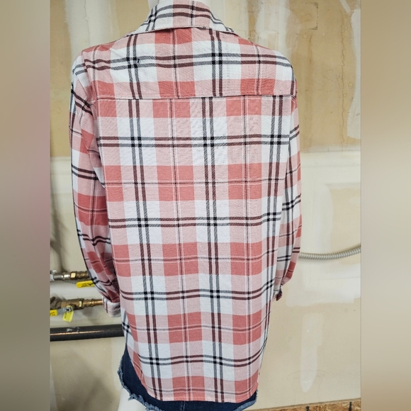 Justice Long Sleeve Plaid Button Down Size L - Picture 8 of 11